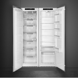 Холодильник Smeg S8L1743E