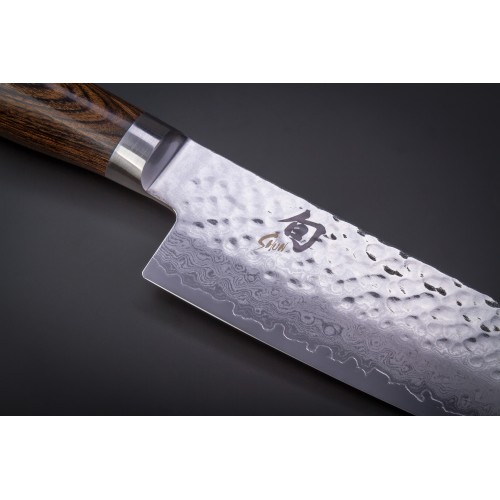 Hож Santoku KAI, Шун Премьер, лезвие 7.0"/ 18 см., pукоятка 12 см.