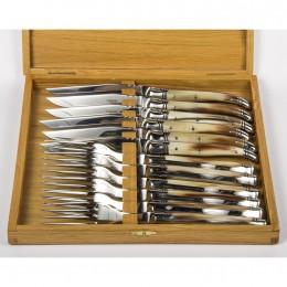 Набор 12 предметов Goyon-Chazeau, Лагьоль Светлый рог, рукоятки из светлого рога, в дубовой коробке, 6 ножей + 6 вилок