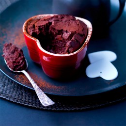 Le Creuset Рамекин Сердце, каменная керамика, цвет: вишневый