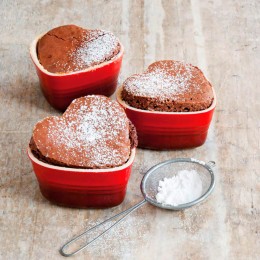 Le Creuset Рамекин Сердце, каменная керамика, цвет: вишневый