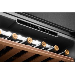 Винный холодильник Smeg CVI621NR3