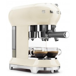 Кофемашина-эспрессо Smeg ECF01CREU