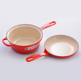 Le Creuset Многофункциональная сковорода, 22 см, ручка с прорезью, чугун, вишня