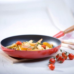 Le Creuset Сковорода 28см, эмалированный чугун, цвет: вишневый