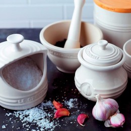 Le Creuset Банка для чеснока, жемчуг