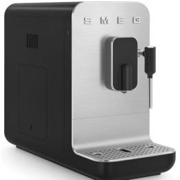 Кофемашина эспрессо Smeg BCC02BLMEU