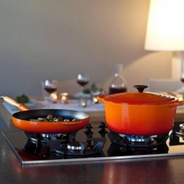 Le Creuset Сковорода 28см, эмалированный чугун, цвет:оранжевая лава