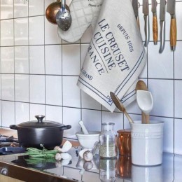 Le Creuset Ступка с пестиком, миндаль