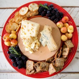 Le Creuset Подставка для сыра с деревянной доской 37х3,5 см, оранж. лава