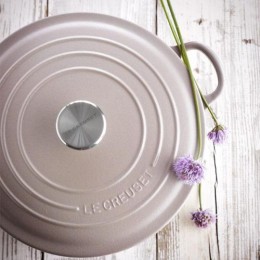 Le Creuset Кастрюля круглая 28 см, эмалированный чугун, цвет мексиканская агава