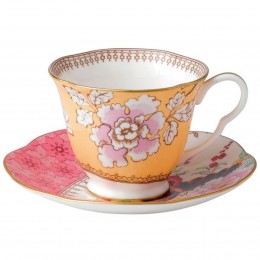 Чайная пара Цветочный букет, "Цветы и бабочки" Wedgwood, фарфор