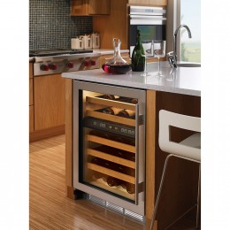 Винный шкаф Sub-Zero ICB424G