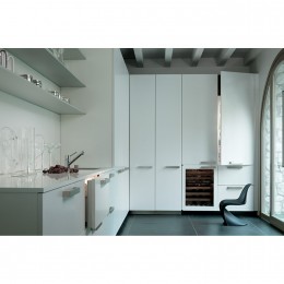 Винный шкаф Sub-Zero ICB424G